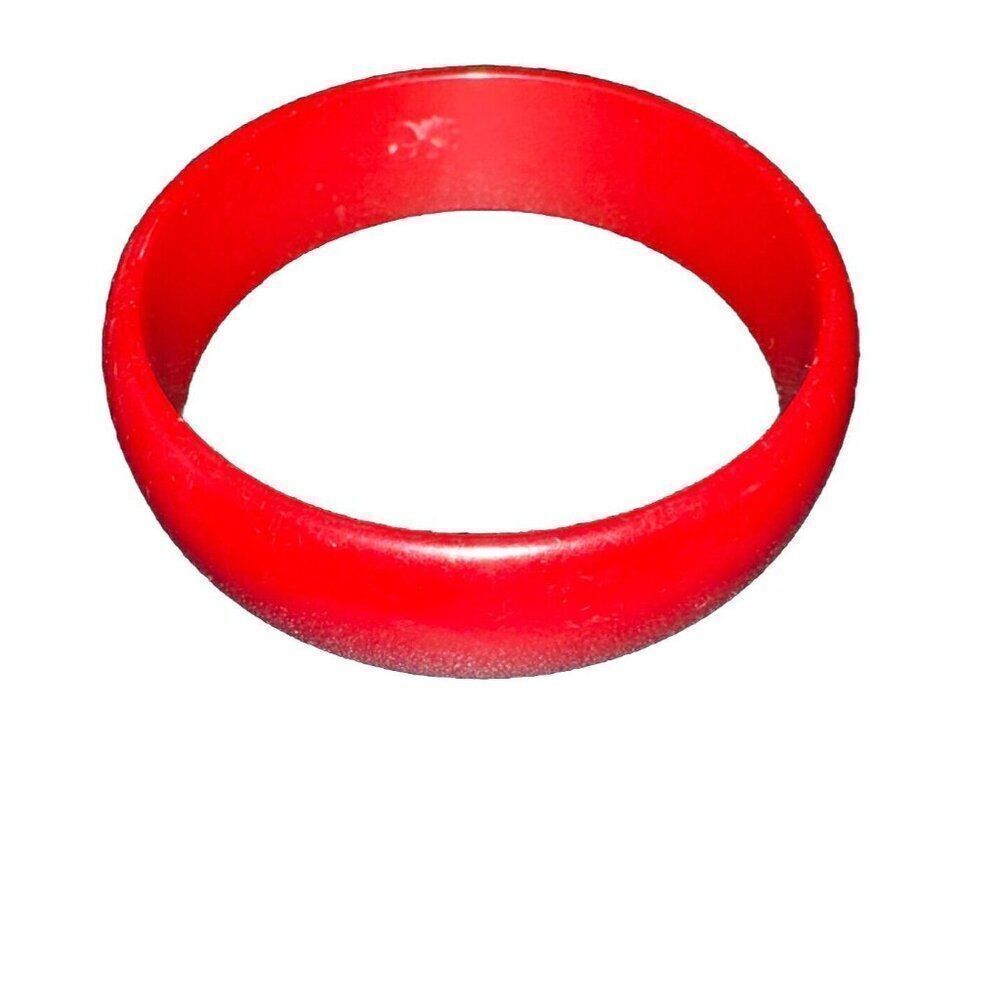 Vintage Bakelite Bangle Bracelet Cherry Red Color 3/4 In Wide 7 3/4 In Wrist